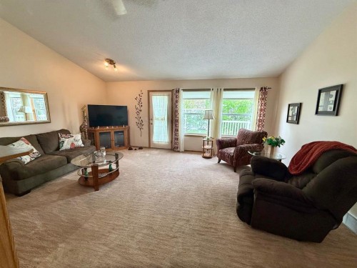 408 Freeman Way Nw, High River, AB 