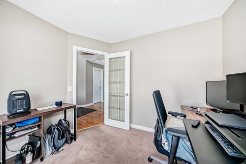 95 Rockledge Terrace Nw, Calgary, AB 