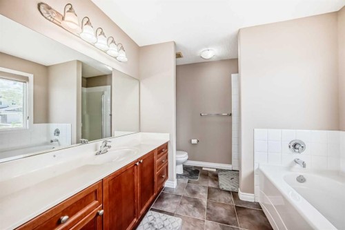 95 Rockledge Terrace Nw, Calgary, AB 