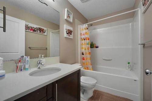 129 Covecreek Bay Ne, Calgary, AB 