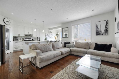 129 Covecreek Bay Ne, Calgary, AB 