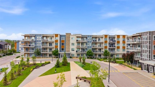 210-370 Harvest Hills Common Ne, Calgary, AB 