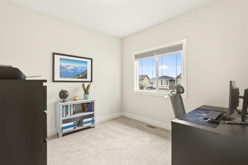 278 Hillcrest Heights Sw, Airdrie, AB 