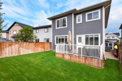 278 Hillcrest Heights Sw, Airdrie, AB 