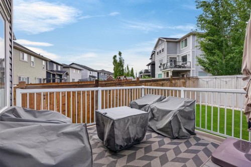 278 Hillcrest Heights Sw, Airdrie, AB 