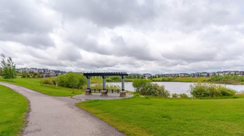 278 Hillcrest Heights Sw, Airdrie, AB 