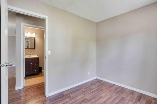 56 Fallingworth Bay Ne, Calgary, AB 