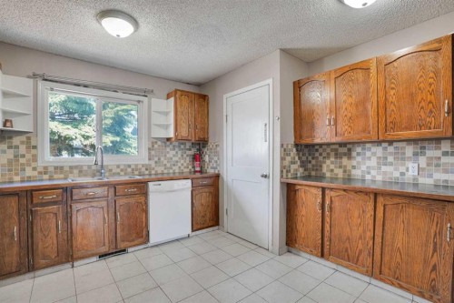 56 Fallingworth Bay Ne, Calgary, AB 