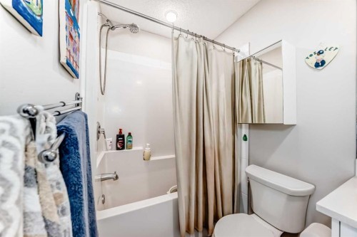 16 Carringvue Way Nw, Calgary, AB 