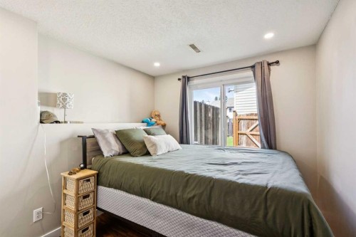 727 Ranchview Circle Nw, Calgary, AB 