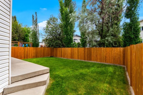 3751 Douglas Ridge Link Se, Calgary, AB 