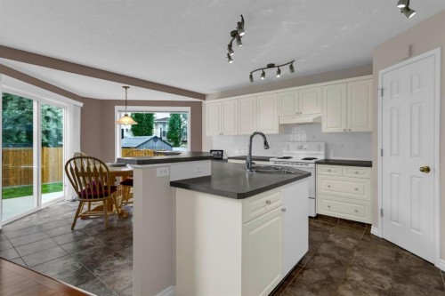 3751 Douglas Ridge Link Se, Calgary, AB 