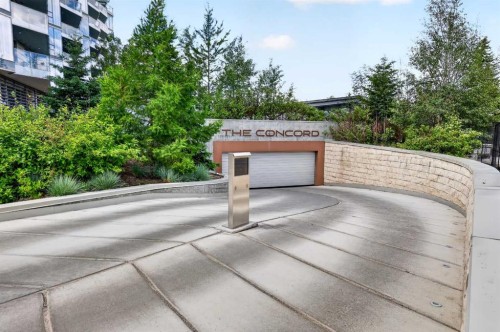 807-738 1 Avenue Sw, Calgary, AB - Outdoor