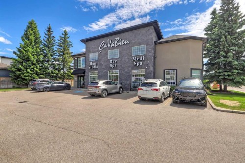 17 Somme Boulevard Sw, Calgary, AB 