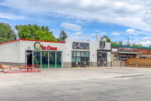 17 Somme Boulevard Sw, Calgary, AB 