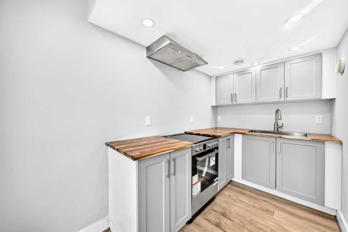 142 Quigley Close, Cochrane, AB 