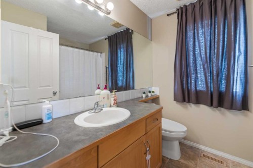 2323 Eversyde Avenue Sw, Calgary, AB 