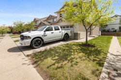 2323 Eversyde Avenue SW Calgary, AB T2Y 4S4