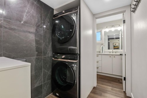 263 Silvergrove Place Nw, Calgary, AB 