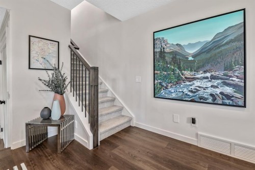 263 Silvergrove Place Nw, Calgary, AB 