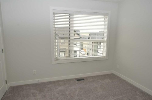 106-16 Evanscrest Park Nw, Calgary, AB 