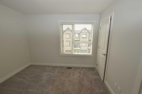 106-16 Evanscrest Park Nw, Calgary, AB 