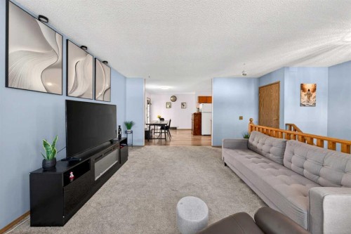 31 Martinridge Grove Ne, Calgary, AB 