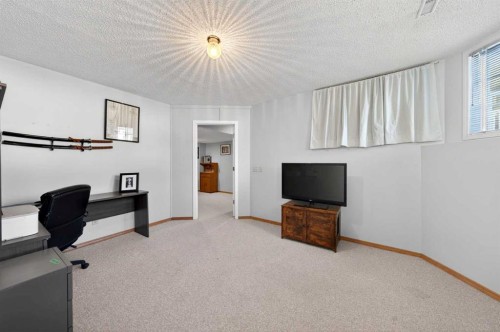 31 Martinridge Grove Ne, Calgary, AB 