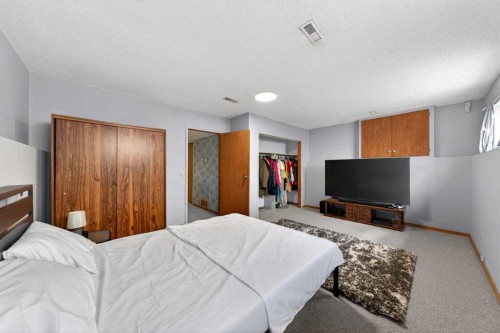 31 Martinridge Grove Ne, Calgary, AB 