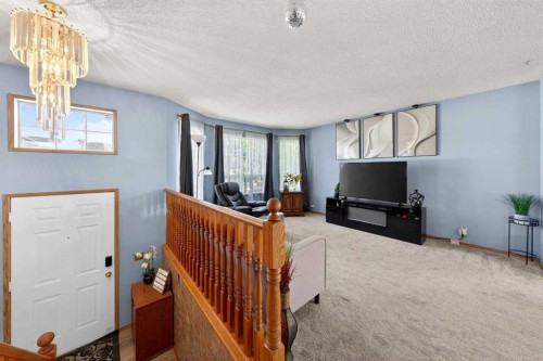 31 Martinridge Grove Ne, Calgary, AB 