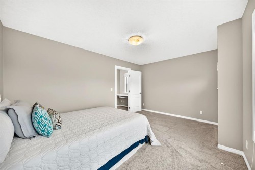 49 Nolanshire Green Nw, Calgary, AB 