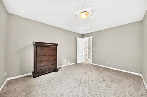 49 Nolanshire Green Nw, Calgary, AB 