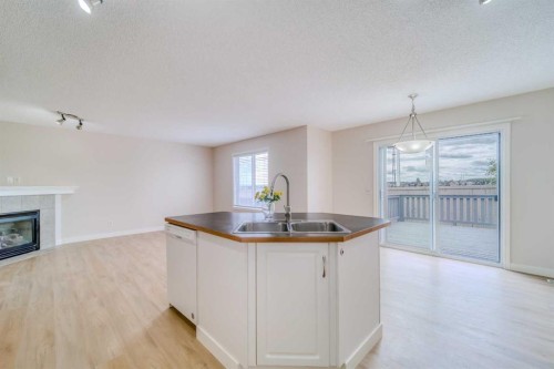 130 Somerglen Way Sw, Calgary, AB 