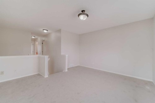 130 Somerglen Way Sw, Calgary, AB 