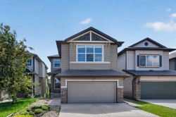 27 Pantego Avenue NW Calgary, AB T3K 0C4