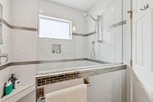 718 53 Avenue Sw, Calgary, AB 
