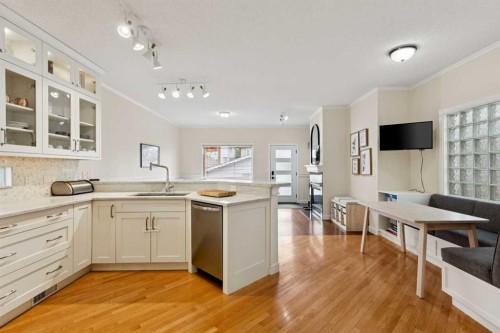 718 53 Avenue Sw, Calgary, AB 