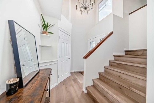 214 Coville Circle Ne, Calgary, AB 