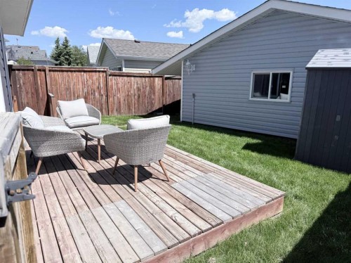 138 Bridleridge Way Sw, Calgary, AB 