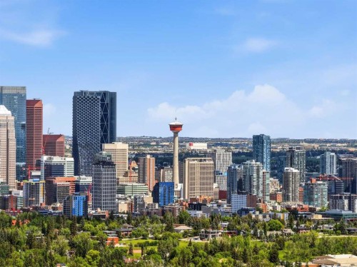 4205 16 Street Sw, Calgary, AB 