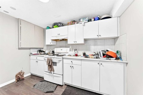 79 Castledale Way Ne, Calgary, AB 