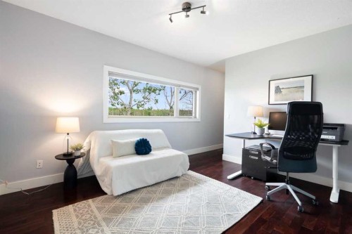 160 Posthill Drive Sw, Calgary, AB 