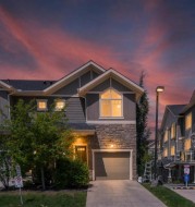 558 Evanston Manor NW Calgary, AB T3P 0R8