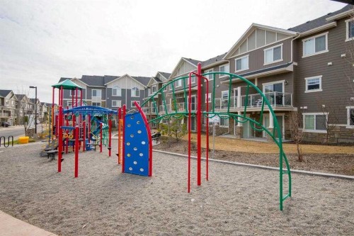 558 Evanston Manor Nw, Calgary, AB 