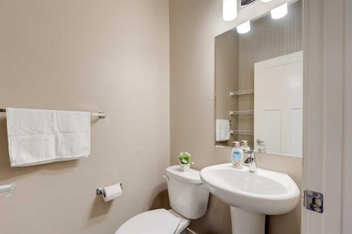 558 Evanston Manor Nw, Calgary, AB 
