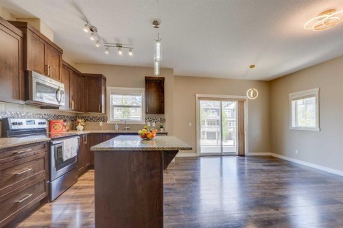 558 Evanston Manor Nw, Calgary, AB 