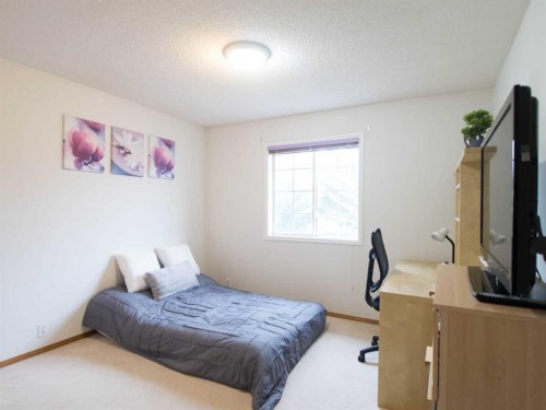5209 Coral Shores Drive Ne, Calgary, AB 
