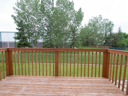 5209 Coral Shores Drive Ne, Calgary, AB 