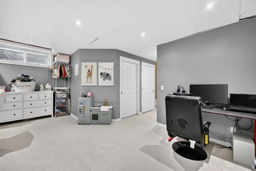 232 Silverado Range Close Sw, Calgary, AB 
