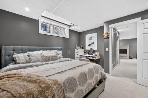 232 Silverado Range Close Sw, Calgary, AB 